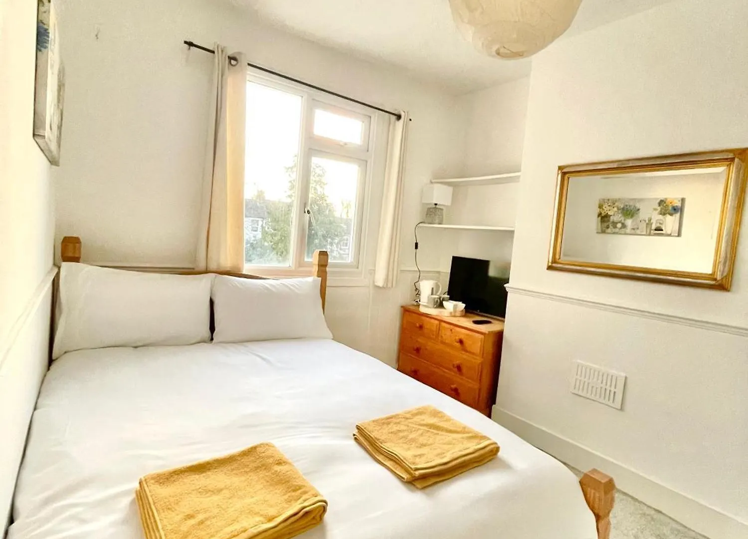 Charming Brighton Townhouse公寓 0*,  英国