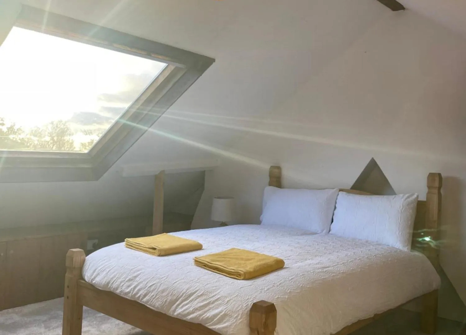 Charming Brighton Townhouse公寓